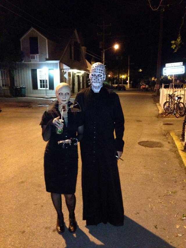 Halloween Couple Costumes (37 pics)