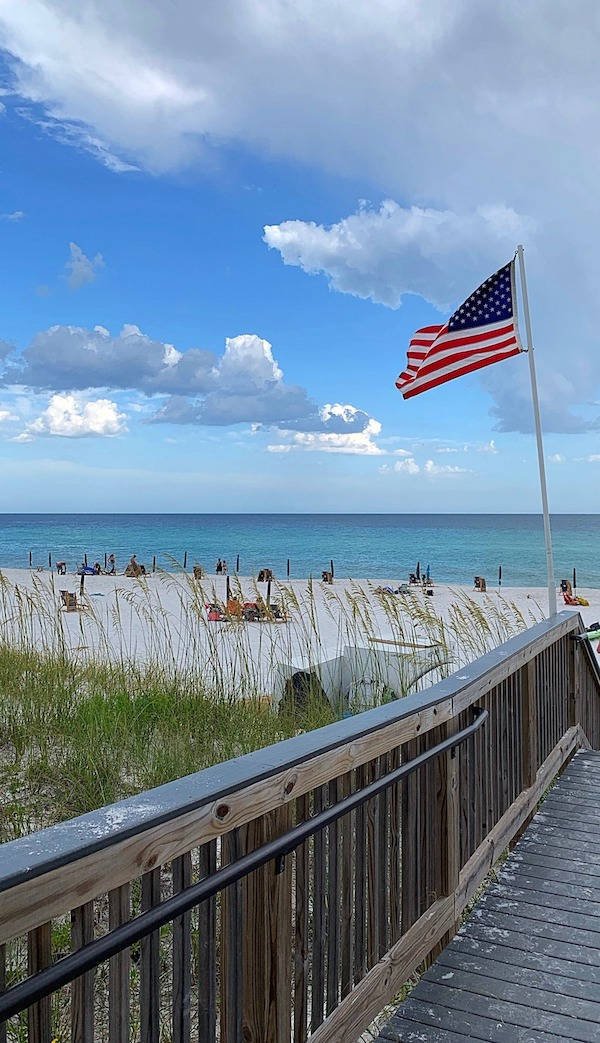 Welcome to America! (37 pics)