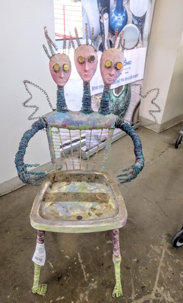 Found At Thrift Shops (33 pics)