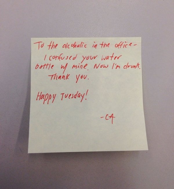 These Can Only Happen At Work (32 pics)