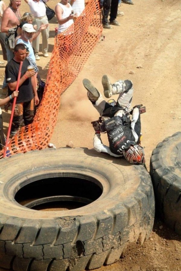 In The Right Place At The Right Time (38 pics)
