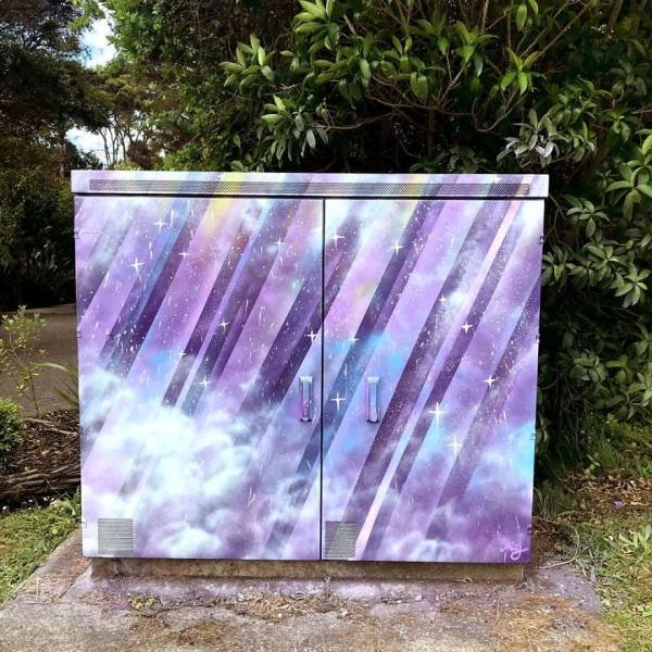 Artists Make Something Special From Telecommunications Cabinets (41 pics) Artists Make Something Special From Telecommunications Cabinets (41 pics)