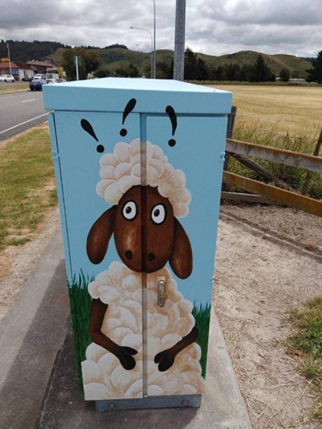 Artists Make Something Special From Telecommunications Cabinets (41 pics) Artists Make Something Special From Telecommunications Cabinets (41 pics)