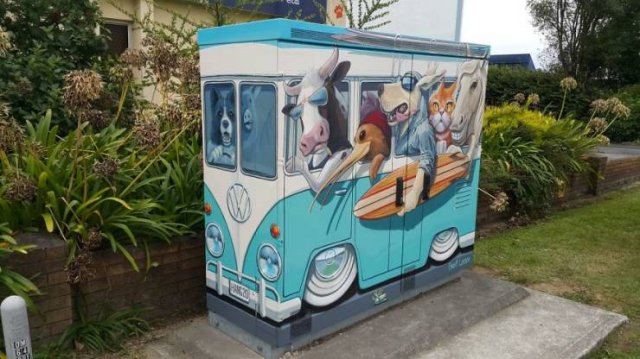 Artists Make Something Special From Telecommunications Cabinets (41 pics) Artists Make Something Special From Telecommunications Cabinets (41 pics)