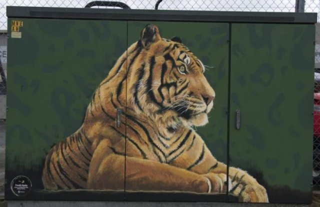 Artists Make Something Special From Telecommunications Cabinets (41 pics) Artists Make Something Special From Telecommunications Cabinets (41 pics)