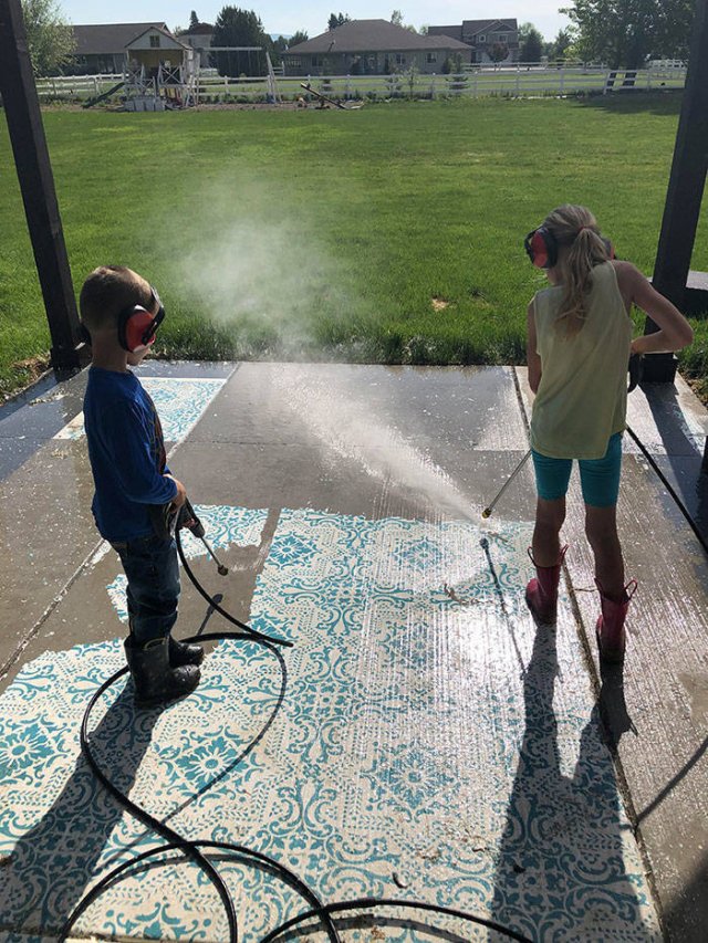 Power Washing Makes A Difference (40 pics) Power Washing Makes A Difference (40 pics)