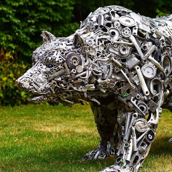 Amazing Junk Metal Sculptures (32 pics)