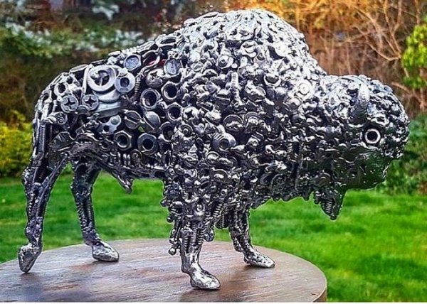 Amazing Junk Metal Sculptures (32 pics)