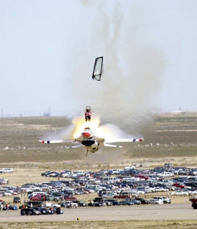 Bad Day (51 pics)