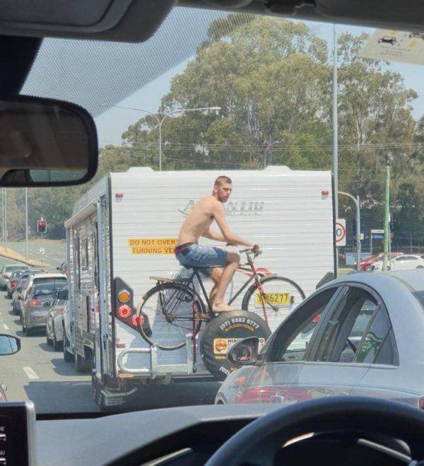 It Doesn't Look Right (48 pics)