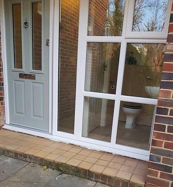 Hard To Explain (22 pics)