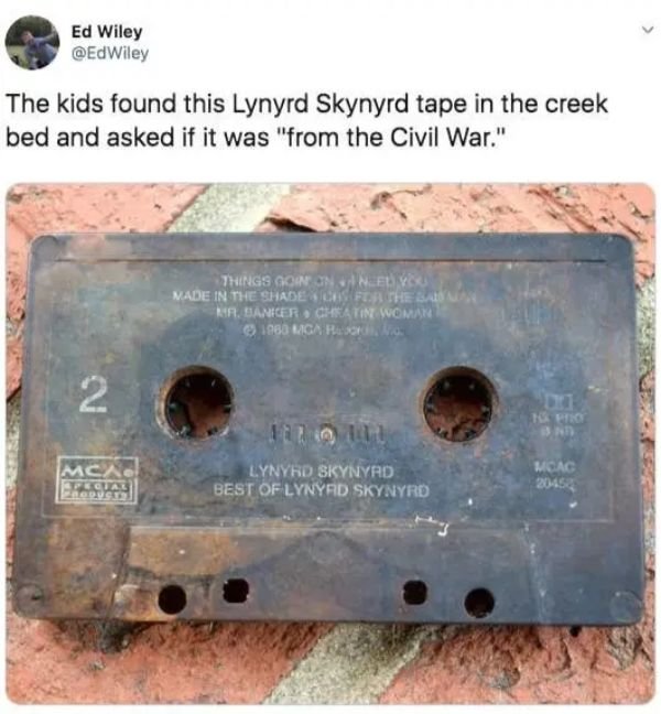 These Pics Will Make You Feel Old (25 pics)