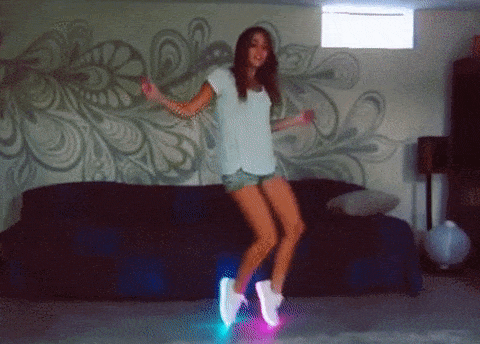 These Girls Are Good At Their Skills (17 gifs)