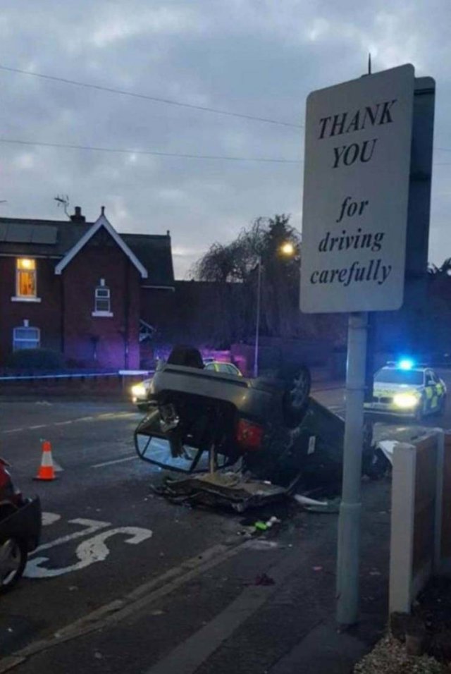 It Doesn't Look Right (48 pics)