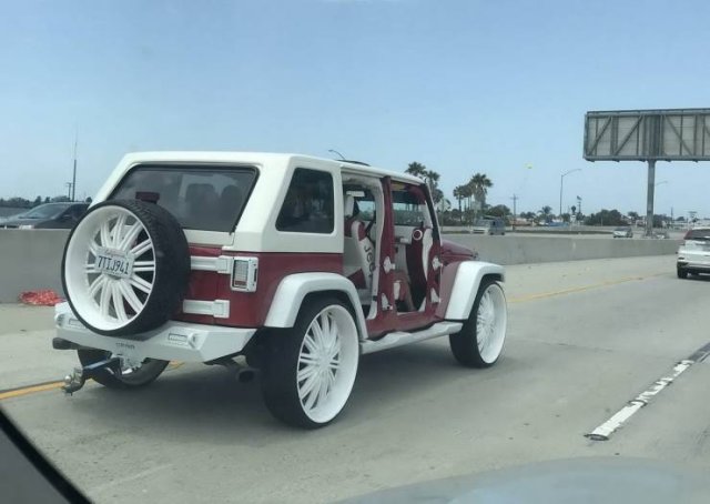 Strange Vehicles (44 pics)