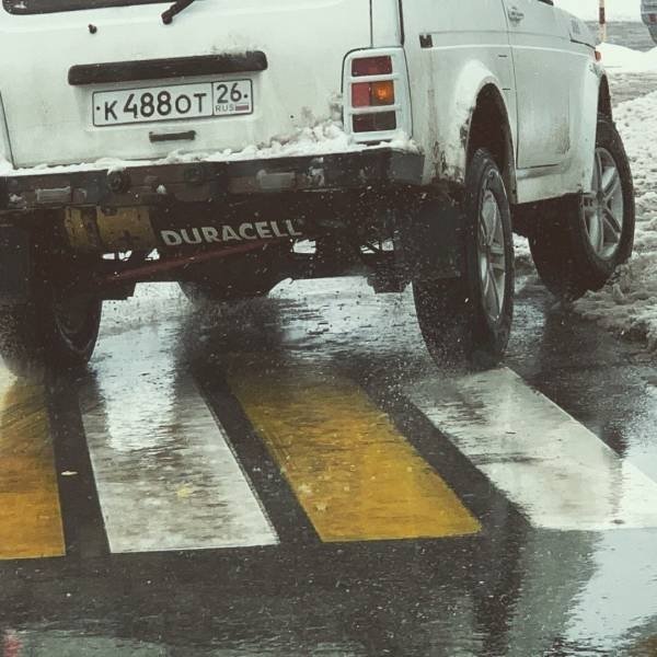 Don't Trust Your Eyes, Look Twice (34 pics)