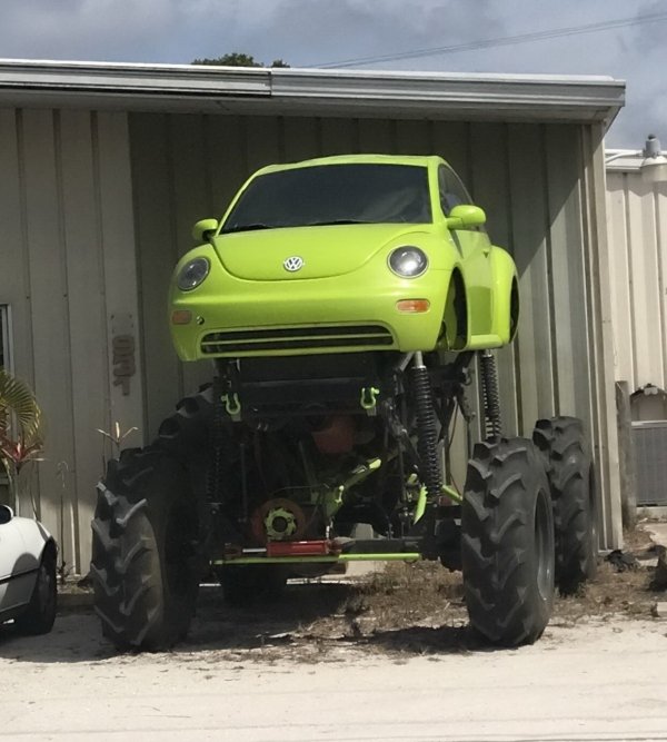 Show Me Your Weird Car (40 pics)