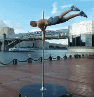 When Pole Dancing Goes Wrong (18 gifs)