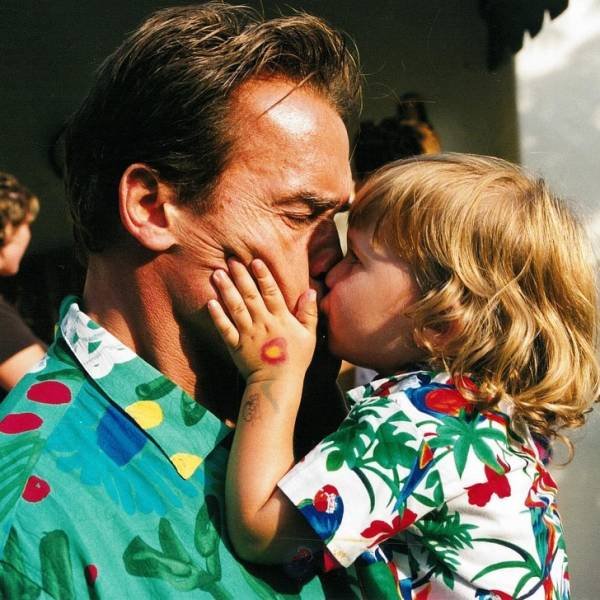 Arnold Schwarzenegger: Brilliant Actor And Dad (15 pics) Arnold Schwarzenegger: Brilliant Actor And Dad (15 pics)