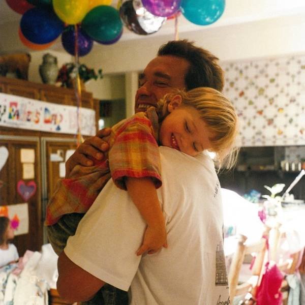 Arnold Schwarzenegger: Brilliant Actor And Dad (15 pics) Arnold Schwarzenegger: Brilliant Actor And Dad (15 pics)
