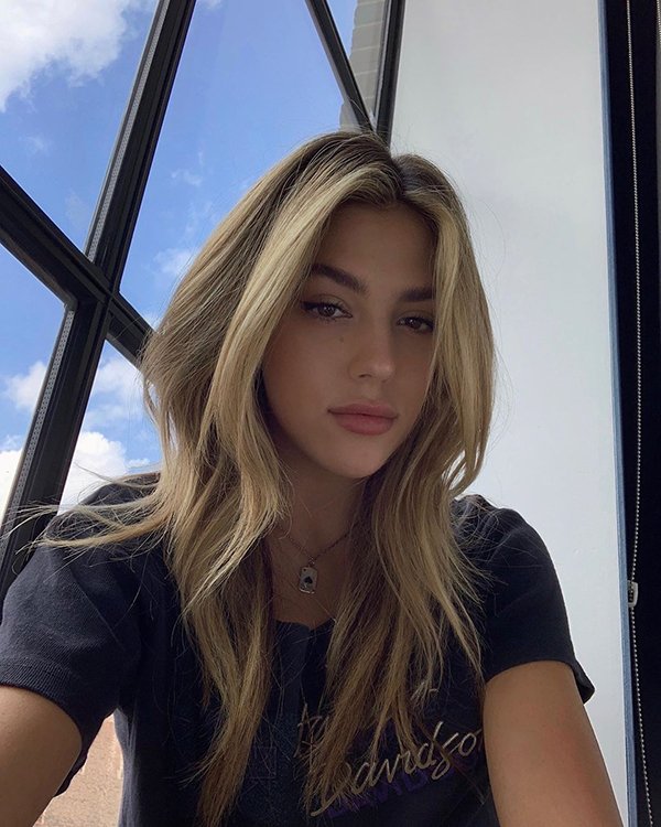 Sistine Stallone: Beautiful Sly's Daughter (26 pics)