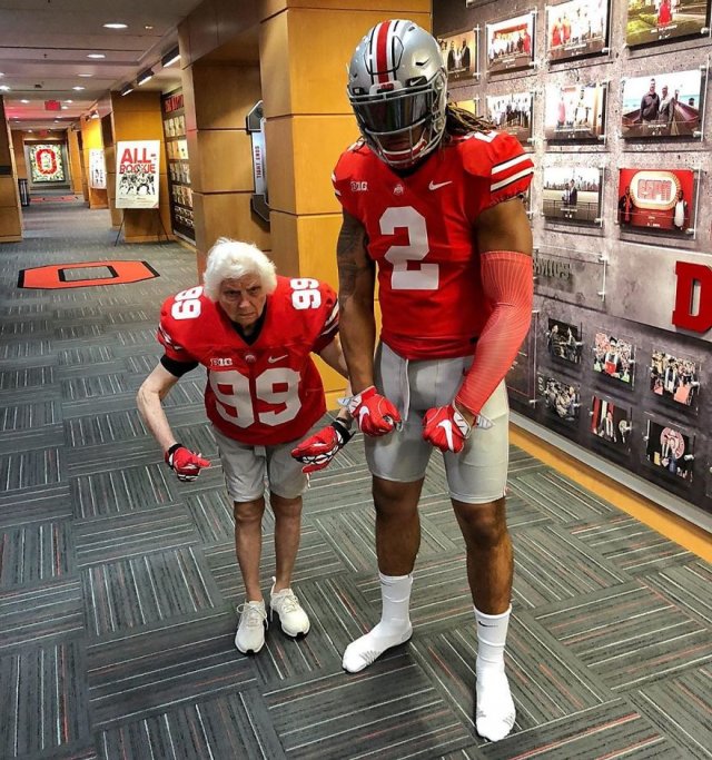 93-Year-Old Grandma And Her Grandson (30 pics)