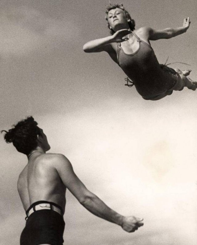 Interesting Historical Moments (16 pics) Interesting Historical Moments (16 pics)