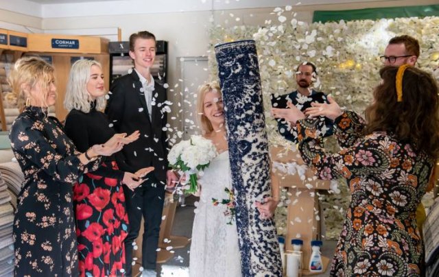 The Most Weird Wedding Choice Ever (5 pics)