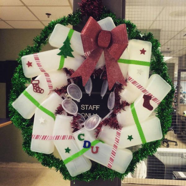 Hospital Christmas Decorations (21 pics)