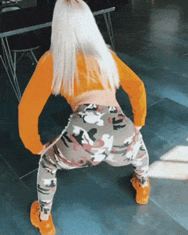 Pretty Girls (15 gifs)