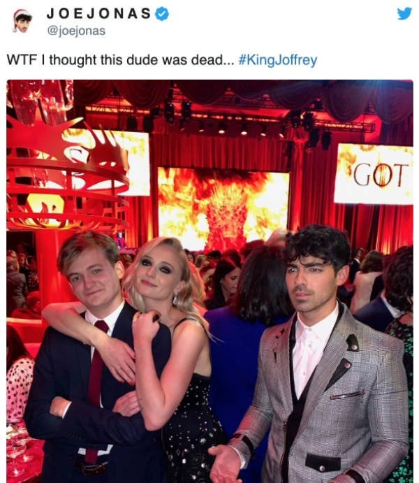 Funny Celebrity Tweets (25 pics)