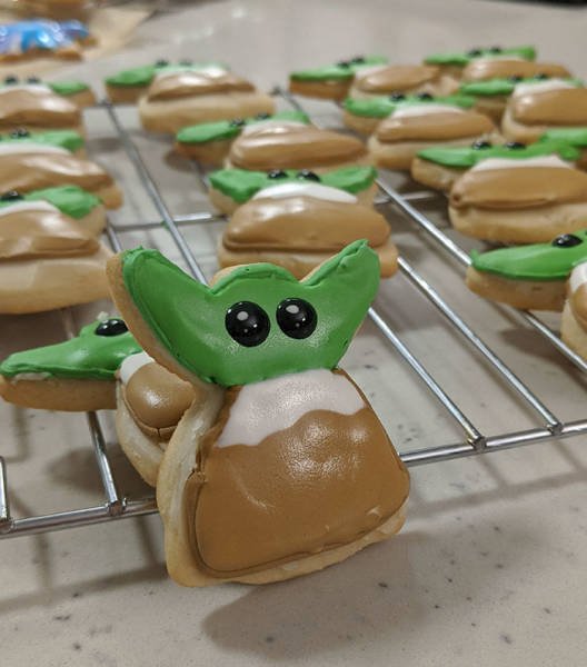 Twitter Reacts On The Newest Baby Yoda Cookies (19 pics)