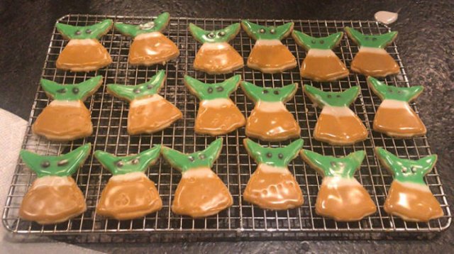 Twitter Reacts On The Newest Baby Yoda Cookies (19 pics)