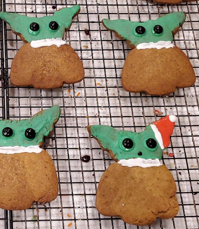 Twitter Reacts On The Newest Baby Yoda Cookies (19 pics)