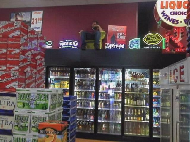 People Show Their 'Normal' Working Days (20 pics) People Show Their 'Normal' Working Days (20 pics)