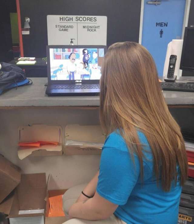 People Show Their 'Normal' Working Days (20 pics) People Show Their 'Normal' Working Days (20 pics)