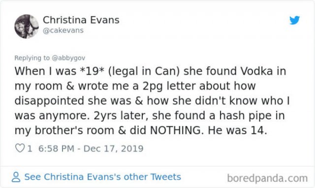 Tweets: The Older Sibling Vs. The Younger One (32 pics)