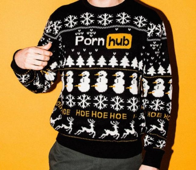 Funny Christmas Sweaters (32 pics)