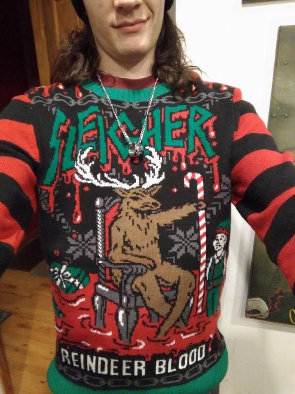 Funny Christmas Sweaters (32 pics)