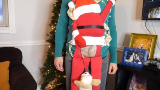 Funny Christmas Sweaters (32 pics)