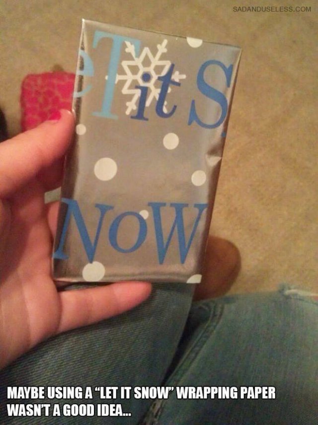 Christmas Decoration Fails (21 pics)