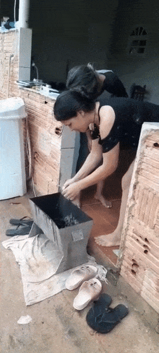 The Wrong Hand (17 gifs)