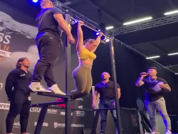 I Love These Strongwoman Competitions