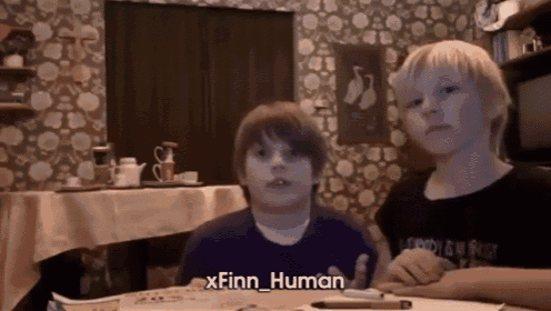 Table Fails (26 gifs)