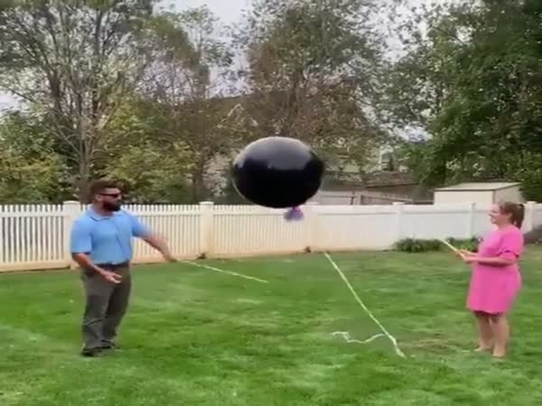 Best Possible Ending For A Baby Reveal Party