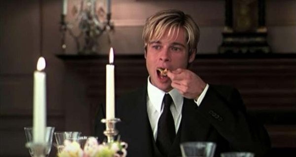 Brad Pitt Eating (23 pics)