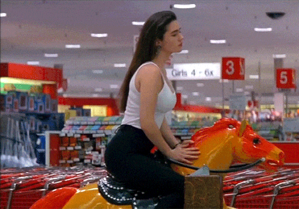 2020 Movies With Hot Hollywood Actresses (10 gifs)