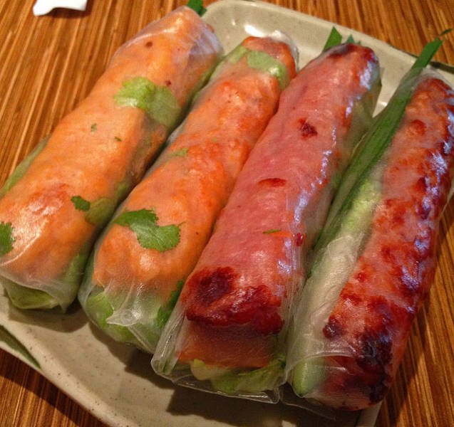 Guide To Delicious Vietnamese Food (18 pics)
