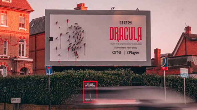 Creative BBC’s 'Dracula' Billboard Ad (8 pics)