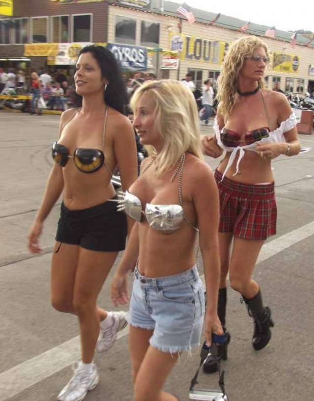 Dirty Humor (53 pics)